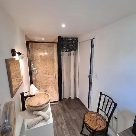 Chez Sandrine Maison d'hôtes *